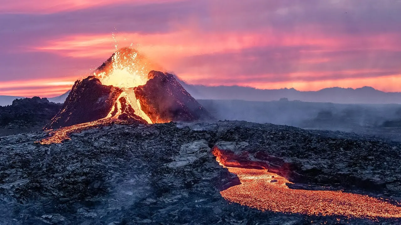 秀人网 - 火山之心纪录片